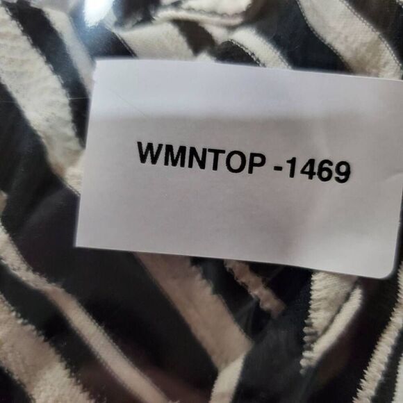 Christopher & Banks Large Black/White Stripe Top - Picture 6 of 6